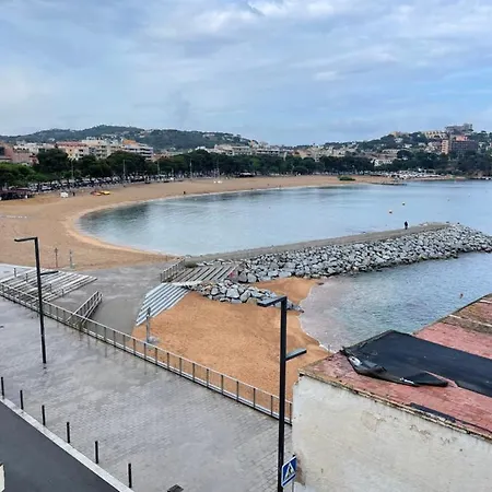 Aquamarine Sant Feliu En La Playa Con Patio Apartment Sant Feliu de Guixols Exterior photo