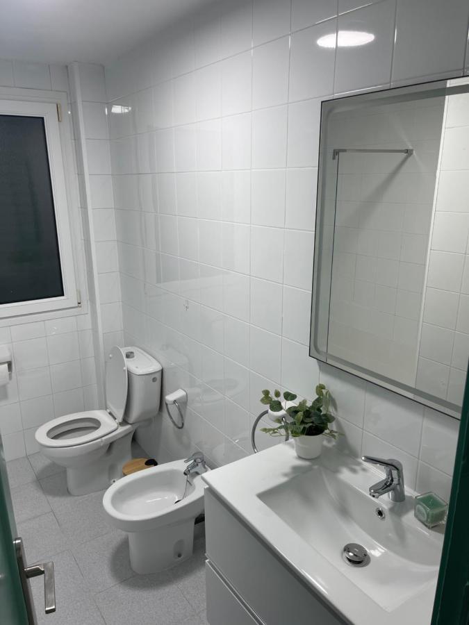 Aquamarine Sant Feliu En La Playa Con Patio Apartment *